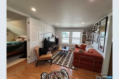 60 Morrissee Avenue 3 #3, Wallington, NJ 07057 - Photo 3
