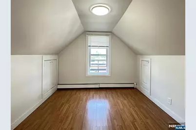 60 Morrissee Avenue 3 #3, Wallington, NJ 07057 - Photo 5