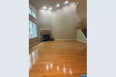 19 Lakeview Drive, Old Tappan, NJ 07675 - Photo 3