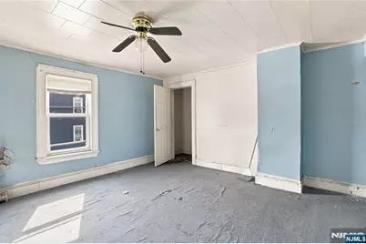 223 Montgomery Street, Bloomfield, NJ 07003 - Photo 9