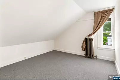 223 Montgomery Street, Bloomfield, NJ 07003 - Photo 17