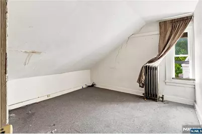 223 Montgomery Street, Bloomfield, NJ 07003 - Photo 19