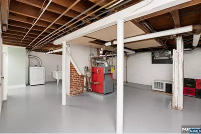 223 Montgomery Street, Bloomfield, NJ 07003 - Photo 21