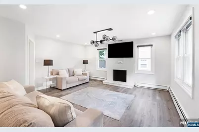 33 Beverly, West Caldwell, NJ 07006 - Photo 5