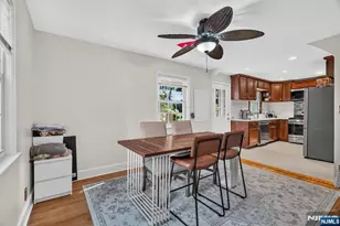 27 Grayson Pl, Teaneck Township, NJ 07666 - Photo 5