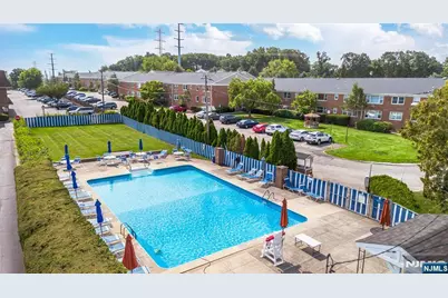 605 Grove Street E3 #E3, Clifton, NJ 07013 - Photo 19