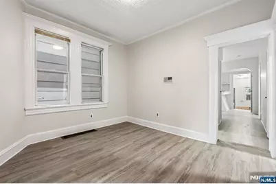 292 Claremont Avenue 1st Floor #1st Floor, Jersey City, NJ 07305 - Photo 7
