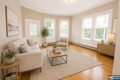 33 Maple Street, Allendale, NJ 07401 - Photo 5