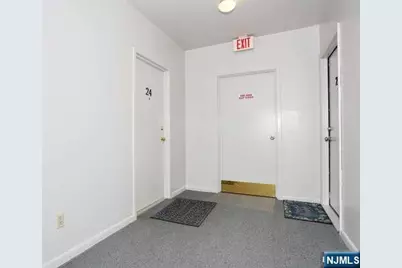 108-110 Passaic Avenue C-24 #C-24, Nutley, NJ 07110 - Photo 3