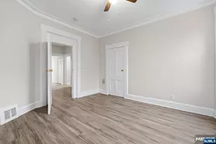292 Claremont Ave 2nd Floor, Jersey City, NJ 07305 - Photo 11