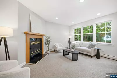 13 Oakwood Court, Cedar Grove, NJ 07009 - Photo 19