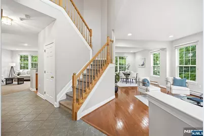 13 Oakwood Court, Cedar Grove, NJ 07009 - Photo 3