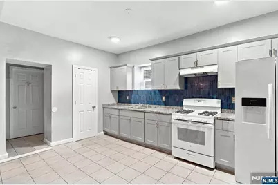 502 18th Street, Newark, NJ 07103 - Photo 5