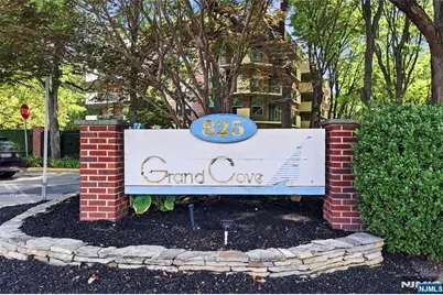 200 Grand Cove Way 4J #4J, Edgewater, NJ 07020 - Photo 43