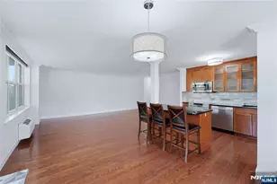 200 Grand Cove Way 4J, Edgewater, NJ 07020 - Photo 9