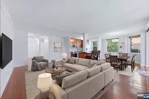200 Grand Cove Way 4J, Edgewater, NJ 07020 - Photo 1