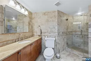200 Grand Cove Way 4J, Edgewater, NJ 07020 - Photo 15