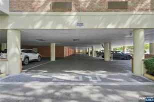 200 Grand Cove Way 4J, Edgewater, NJ 07020 - Photo 37