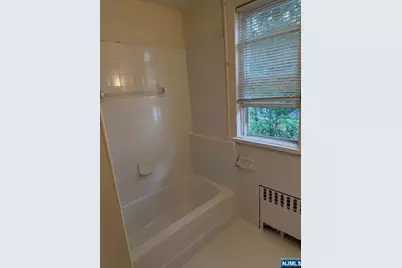 575 Palisade Avenue 1 #1, Cliffside Park, NJ 07010 - Photo 7