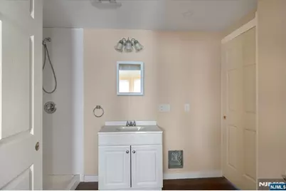 195 Duane Street, Orange, NJ 07050 - Photo 5