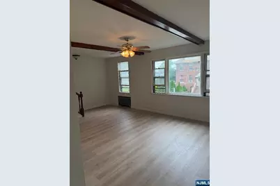 575 Palisade Avenue 2 #2, Cliffside Park, NJ 07010 - Photo 5