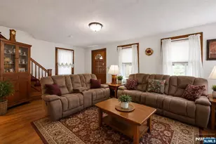 162 Maple St, West Orange Township, NJ 07052 - Photo 7
