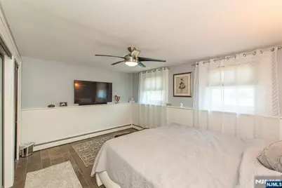 45 Erie Avenue, Midland Park, NJ 07432 - Photo 27