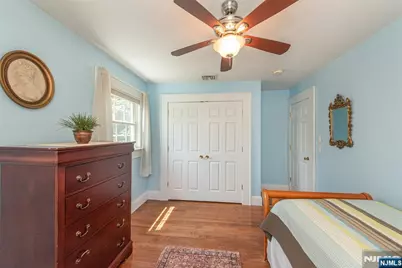 45 Erie Avenue, Midland Park, NJ 07432 - Photo 17