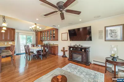 45 Erie Avenue, Midland Park, NJ 07432 - Photo 23