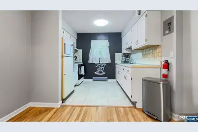 37 Espy Road 6B #6B, Caldwell, NJ 07006 - Photo 9