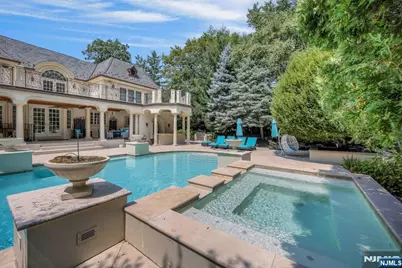 186 Hoover Drive, Cresskill, NJ 07626 - Photo 39