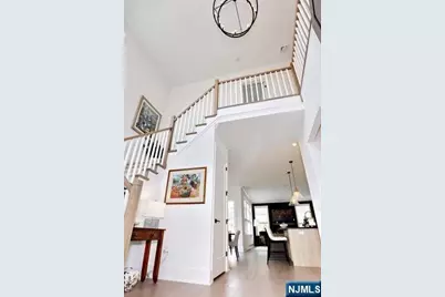 90 Woodmont Circle, River Vale Township, NJ 07675 - Photo 5