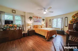1003 Cumbermeade Rd, Fort Lee, NJ 07024 - Photo 13