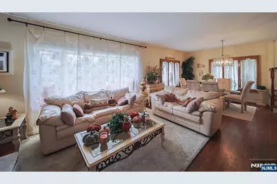 1003 Cumbermeade Road, Fort Lee, NJ 07024 - Photo 7
