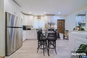 1003 Cumbermeade Rd, Fort Lee, NJ 07024 - Photo 9