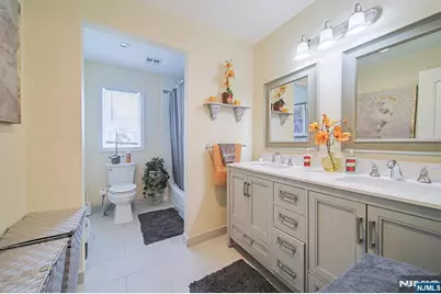 1003 Cumbermeade Road, Fort Lee, NJ 07024 - Photo 11