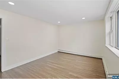 86 Farnham Avenue, Garfield, NJ 07026 - Photo 11