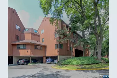 590 Sanderling Court 590 #590, Secaucus, NJ 07094 - Photo 25