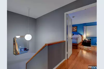 590 Sanderling Court 590 #590, Secaucus, NJ 07094 - Photo 17