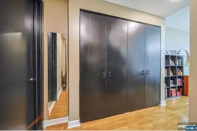 612 Hudson 612 #612, Edgewater, NJ 07020 - Photo 17