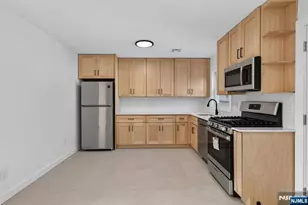 94 Irving Pl, Garfield, NJ 07026 - Photo 3