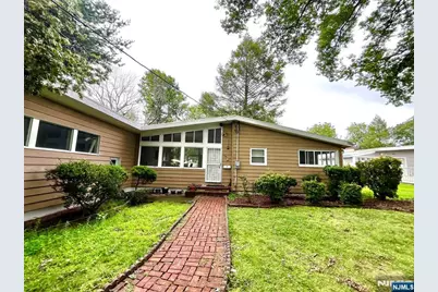 127 Belmont Street, Englewood, NJ 07631 - Photo 3