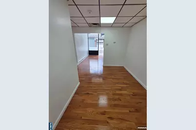 30 Fort Lee Road, Bogota, NJ 07603 - Photo 3