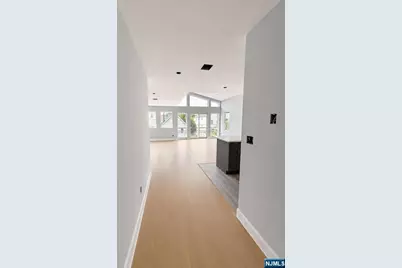 195 12th Avenue, Newark, NJ 07107 - Photo 3