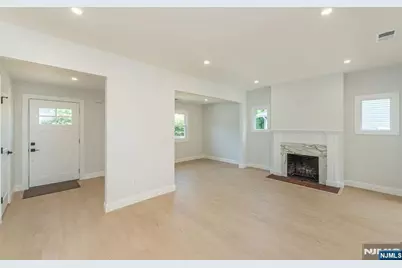 40 Brighton Avenue, Bloomfield, NJ 07003 - Photo 11