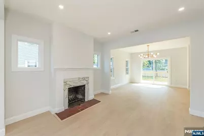 40 Brighton Avenue, Bloomfield, NJ 07003 - Photo 9