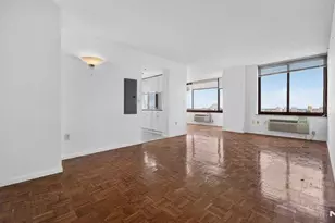 100 Old Palisade Road 2803, Fort Lee, NJ 07024 - Photo 5