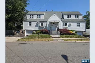 134 Locust Avenue 2nd Floor #2nd floor, Dumont, NJ 07628 - Photo 1
