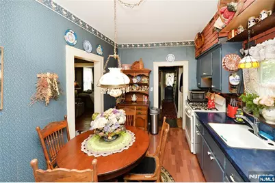 10 Ackerman Avenue, Emerson, NJ 07630 - Photo 9