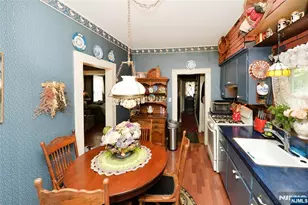 10 Ackerman Ave, Emerson, NJ 07630 - Photo 9